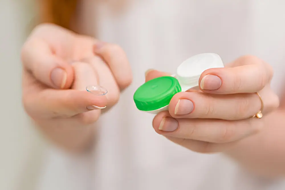 How to Care for Your Contact Lenses: Tips for Safe and Healthy Wear