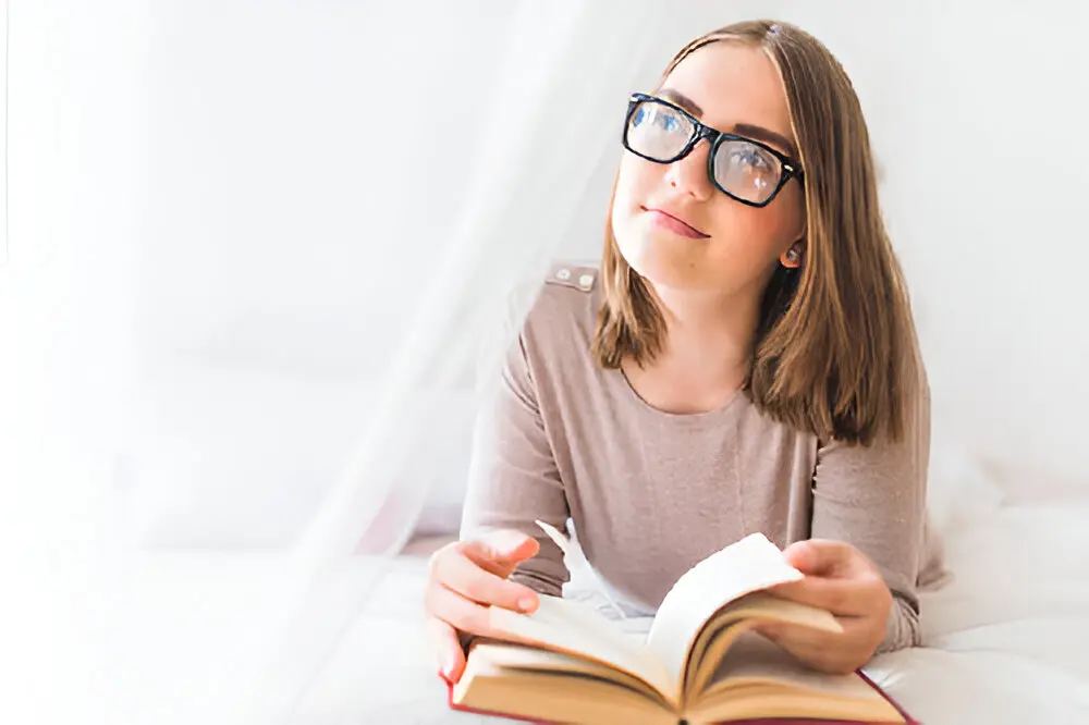 The Essential Guide to Reading Glasses: Why You Need Them and How to Choose the Right Pair